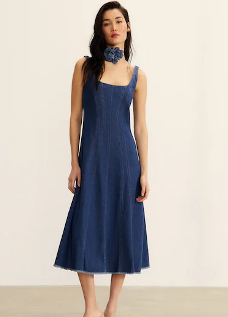 Imagen - El vestido vaquero de Stradivarius.