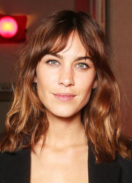 Imagen - Alexa Chung con corte de pelo encrespado tipo shaggy con flequillo cortina