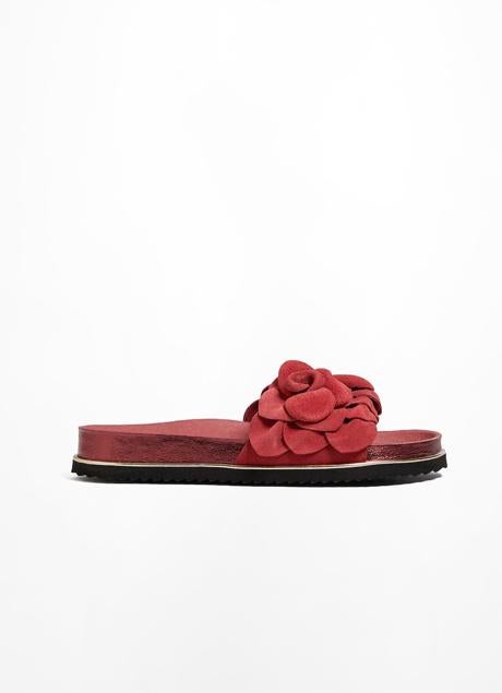 Imagen - Sandalias flor en rojo de Oysho (Ref. 1273/280). Foto: Oysho.