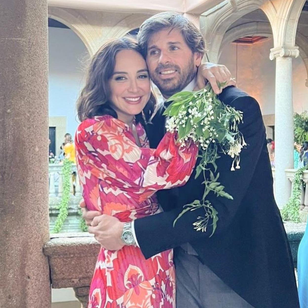 Tamara, con su primo Álvaro Falcó, el día de su boda. 