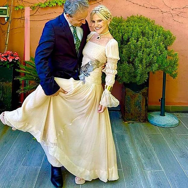 Eugenia Martínez de Irujo y su pareja Frances Rebollo.