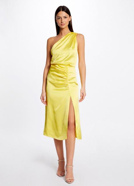 Imagen - Falda recta de satén amarillo de Morga, 43,50 euros.