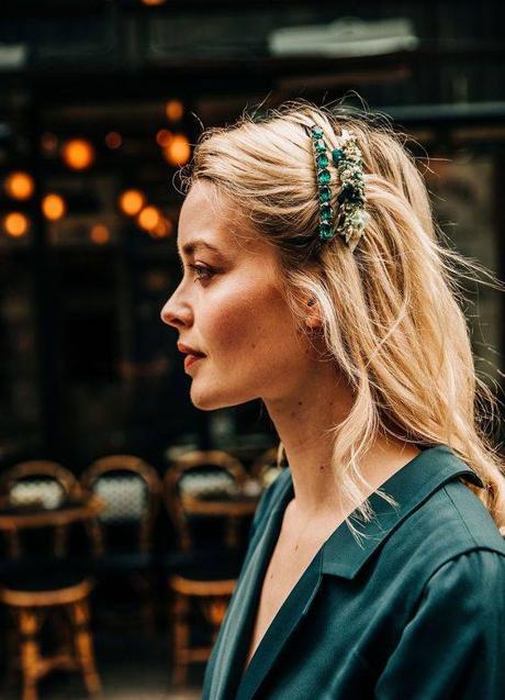 Imagen - Peinado con pasadores para recoger el flequillo cuando está creciendo