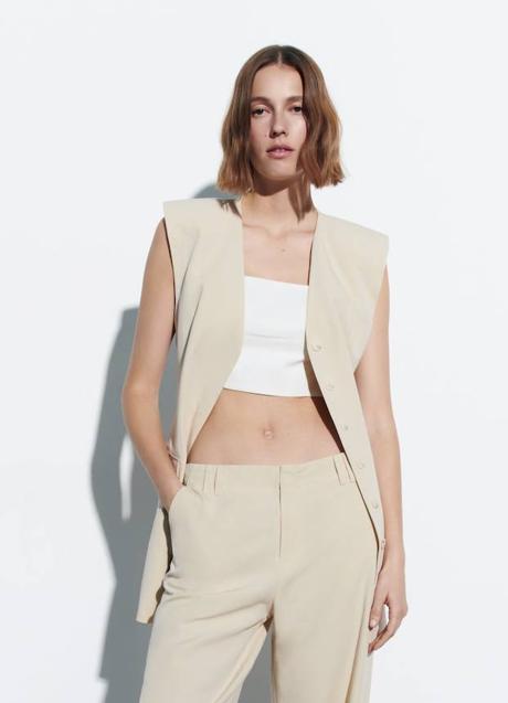 Imagen - Chaleco de vestido largo y entallado