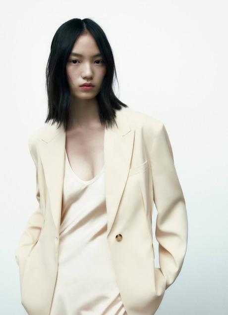 Imagen - Blazer entallada color crudo