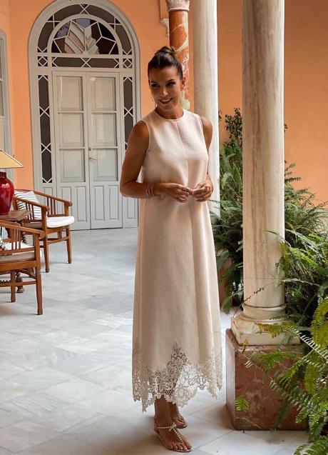 Imagen - Lunes: El vestido lencero