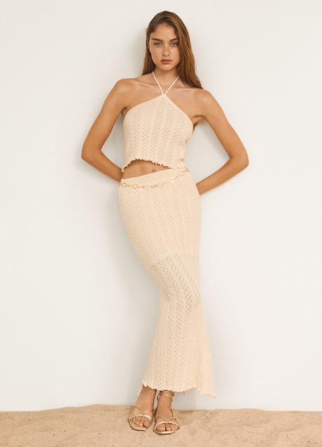 Imagen - Falda calada de Stradivarius (22,99 euros)