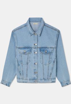 Imagen secundaria 2 - Chaqueta vaquera oversize de Hipercor (13,50 euros).