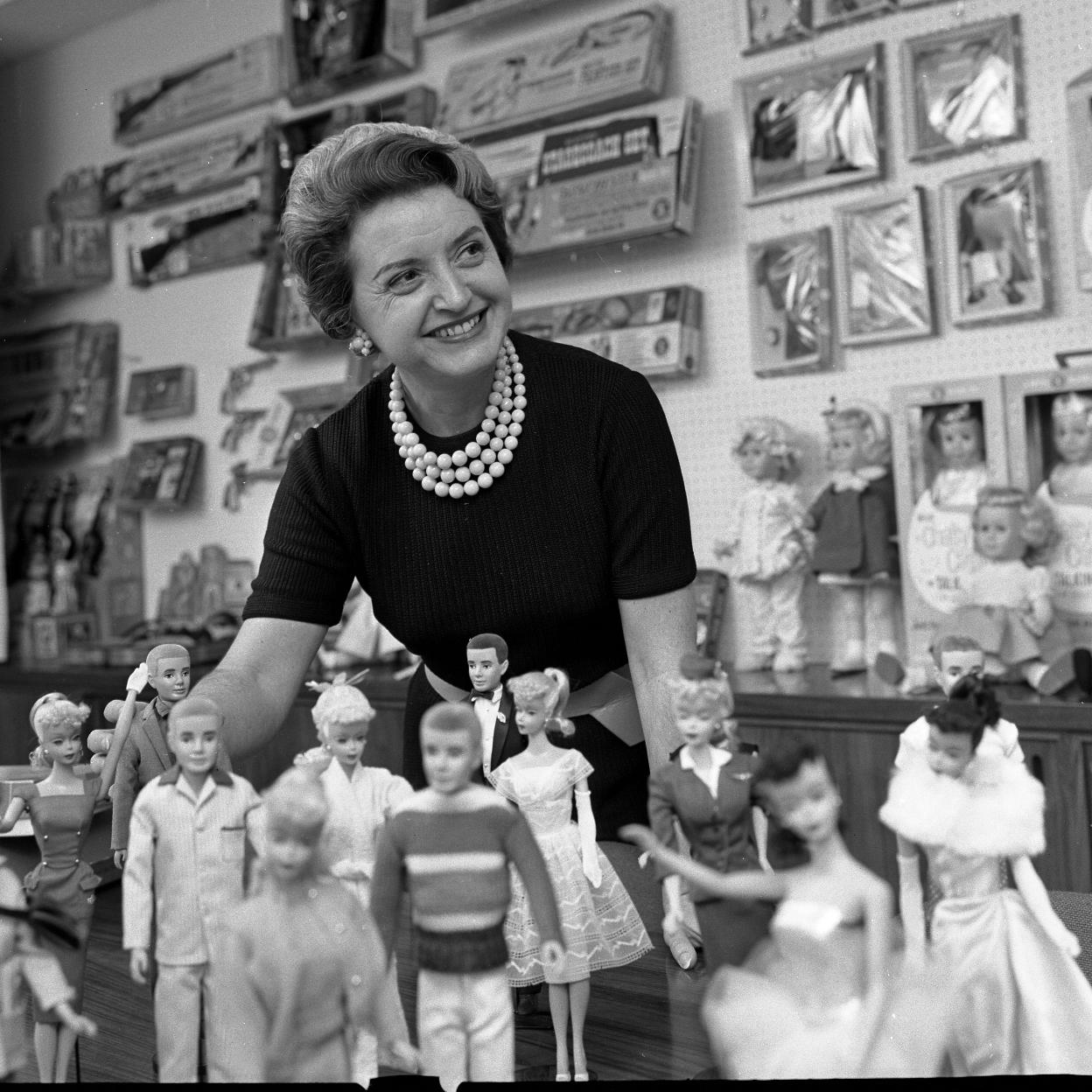 La creadora de Barbie, Ruth Handler, en una imagen de 1961.