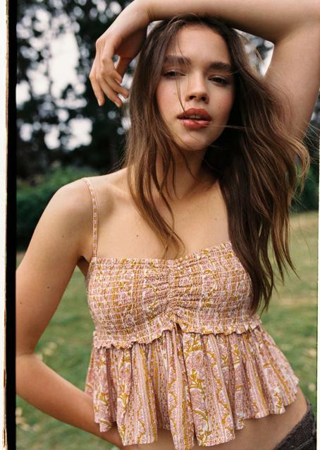 Imagen - Top estampado de Pull & Bear (17,99 euros)