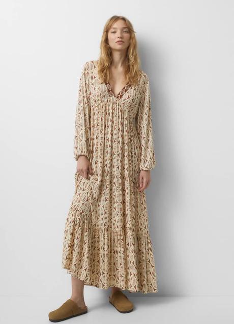 Imagen - Vestido estampado de Pull & Bear (35,99 euros)