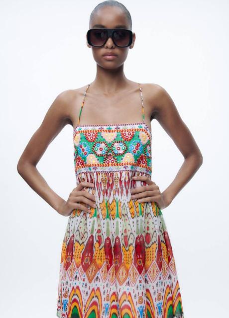 Imagen - Vestido corto multicolor con bordado