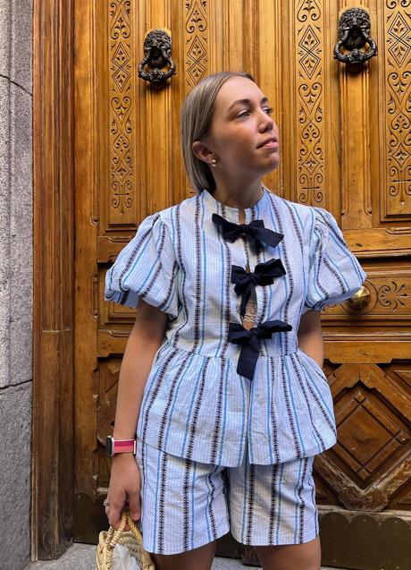 Imagen - Blusa con lazada de Inés Cristos. Foto: Inés Cristos.