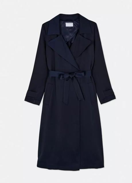 Imagen - Gabardina en azul marino de Primark. Foto: Primark. 