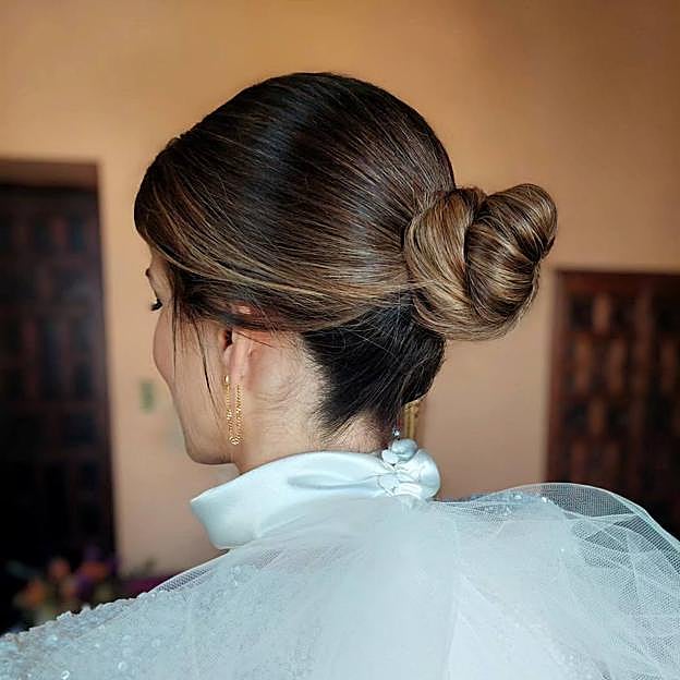 Moño de boda para invitadas estilo bailarina