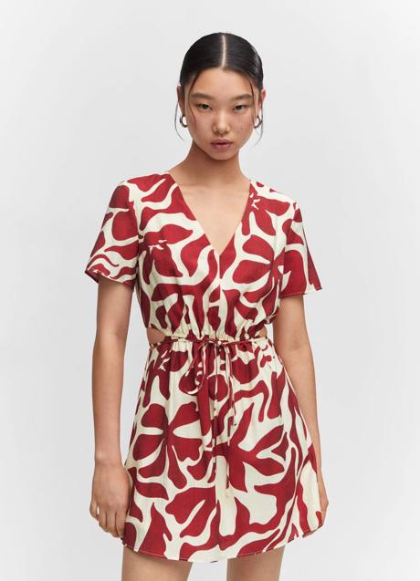 Imagen - Vestido corto de Mango (29,99 euros)