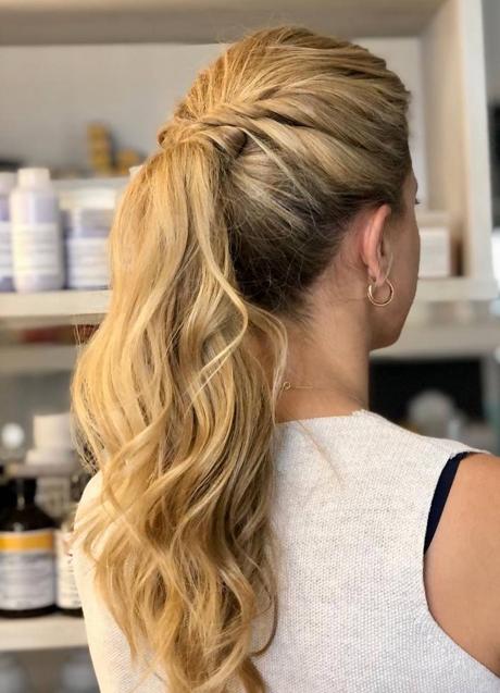 Imagen - Coleta ondulada para invitadas/@ceciliaybaron