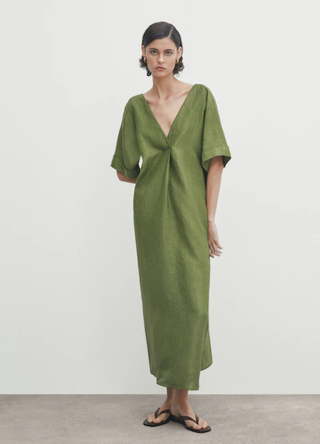 Imagen - Caftán de lino de Massimo Dutti, 59,95 euros.