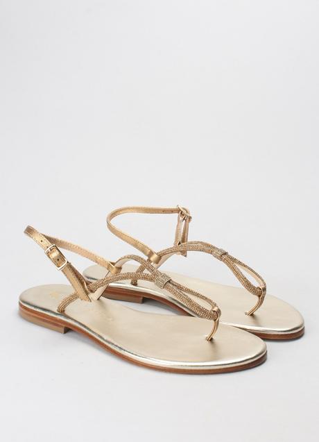 Imagen - Sandalias tipo esclava doradas de Nichi Seijo (125 euros)