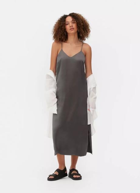 Imagen - Vestido satinado de Primark (18 euros)