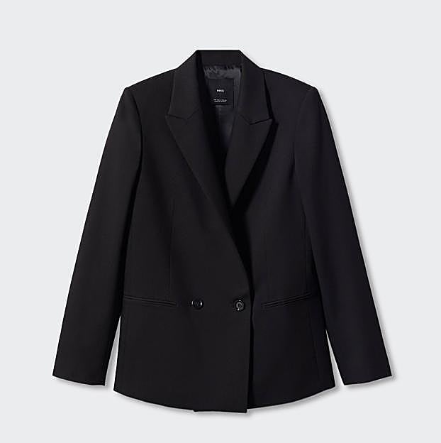 Imagen principal - La blazer de Mango, el bolso de Sfera y el vestido de Zara.