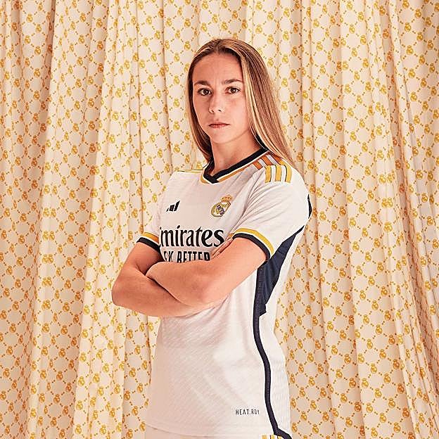 Imagen principal - Las equipaciones del Real Madrid, del Venecia y del Boavista.