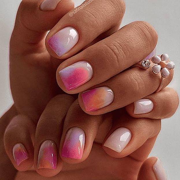 Tendencias de uñas cortas degradadas