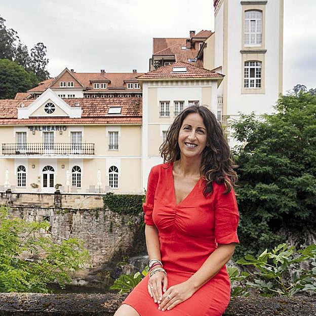 María Oruña publica la sexta novela de Los libros de Puerto escondido: «A veces no es fácil distinguir entre las buenas y las malas personas»