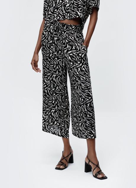 Imagen - Pantalón estampado tipo culotte de Lefties, 9,99 euros.