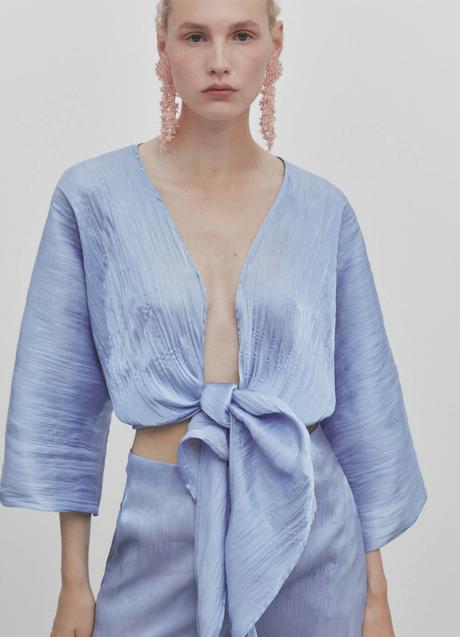 Imagen - Blusa en tejido arrugado multiposición