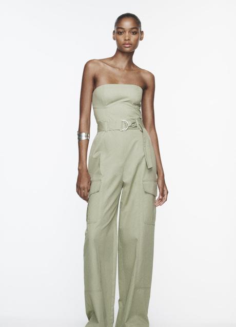 Imagen - Mono de tejido técnico de Zara, 39,95 euros.