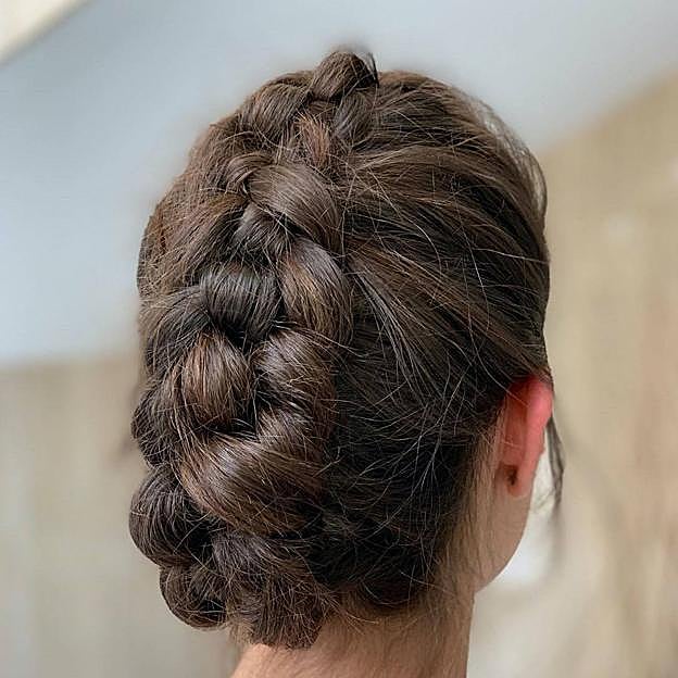 Recogido con pelo corto pra bodas trenzado