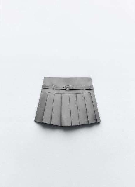 Imagen - Falda gris de tablas de Zara (25,99 euros)