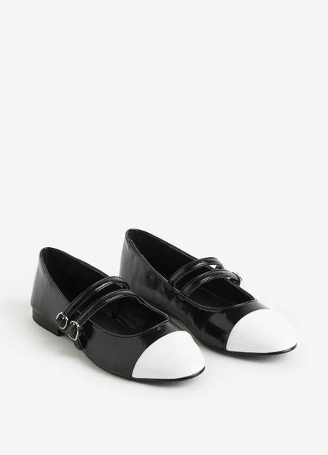 Imagen - Bailarinas en blanco y negro de H&M (24,99 euros)