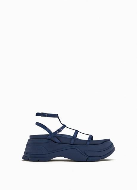 Imagen - Sandalias con plataforma de Zara. Foto: Zara.