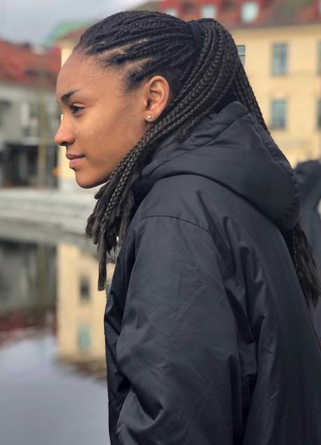 Imagen - A sus 19 años, Salma es campeona del mundo por partida triple, además de los premios obtenidos en el atletismo. (INSTAGRAM)