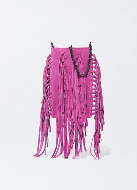 Imagen - Bolso para el móvil con flecos de Parfois. Foto: Parfois. 