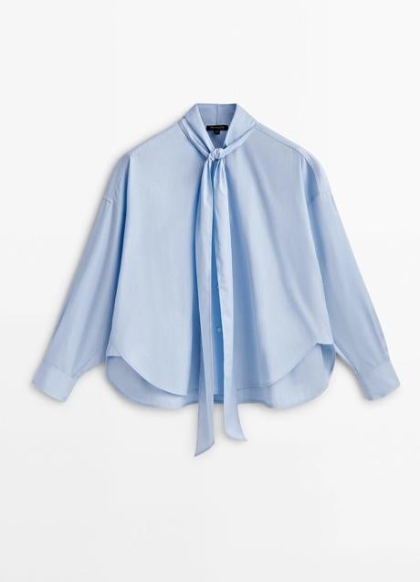 Imagen - Camisa azul de Massimo Dutti (59,99 euros)