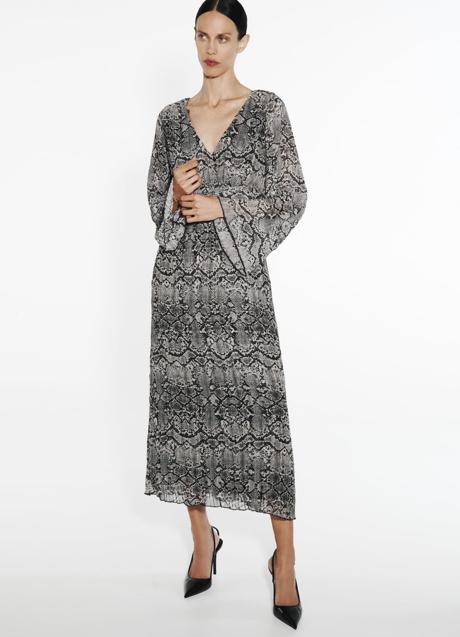 Imagen - Vestido con estampado animal de Zara (45,99 euros)