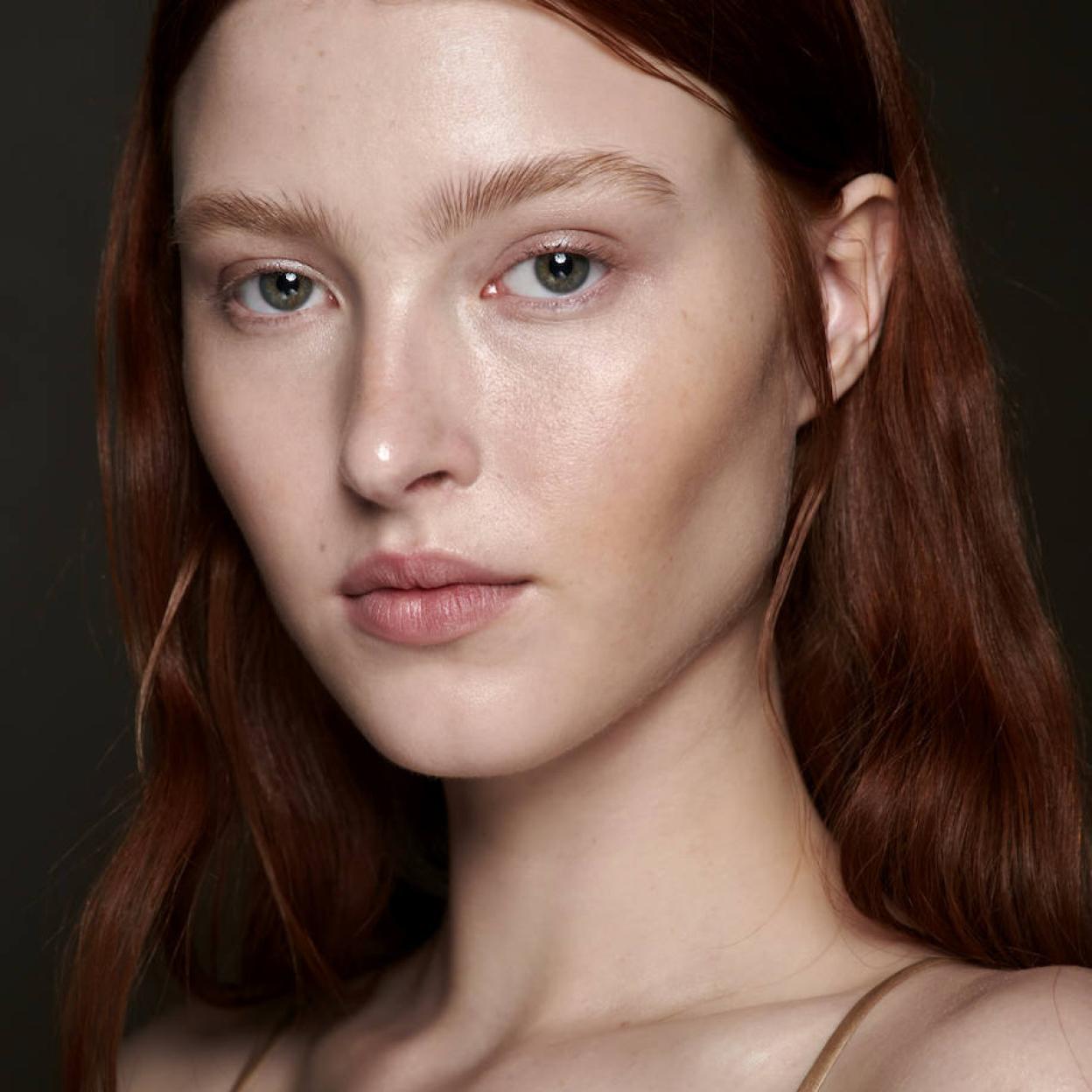 Modelo con piel radiante