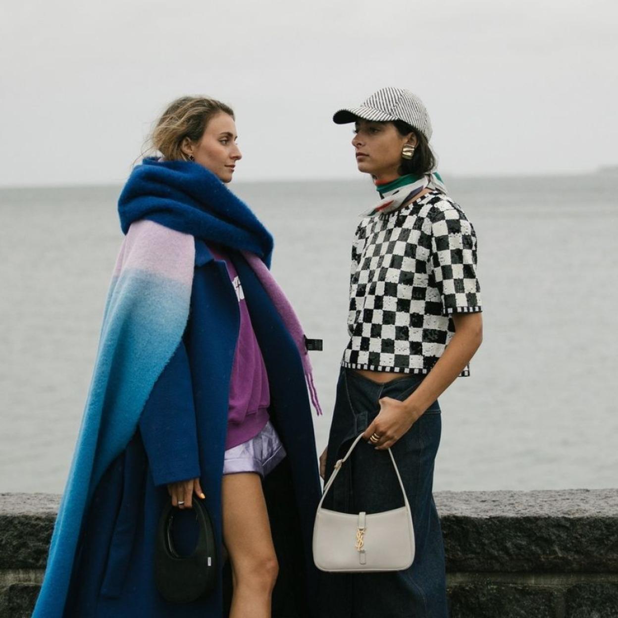 Estos son los perfumes cálidos y nuevos que deberías llevar en otoño.