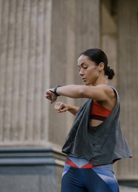 Imagen - Mujer entrenando/PEXELS