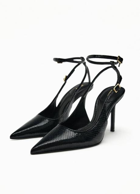 Imagen - Zapatos negros de Zara (29,95 euros)