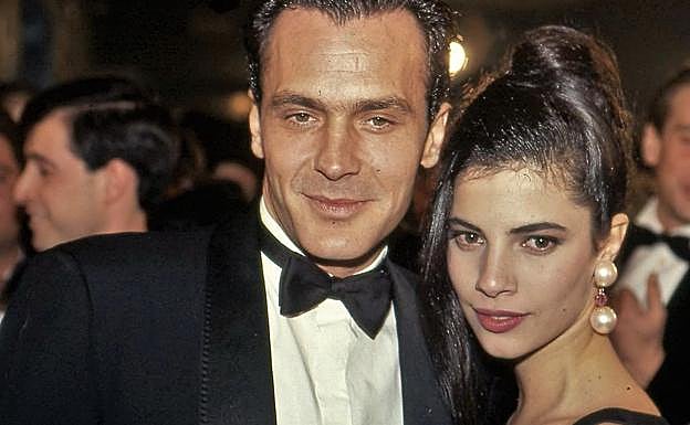 José Coronado y Maribel Verdú, en el estreno de 'Salsa rosa' (1991). 