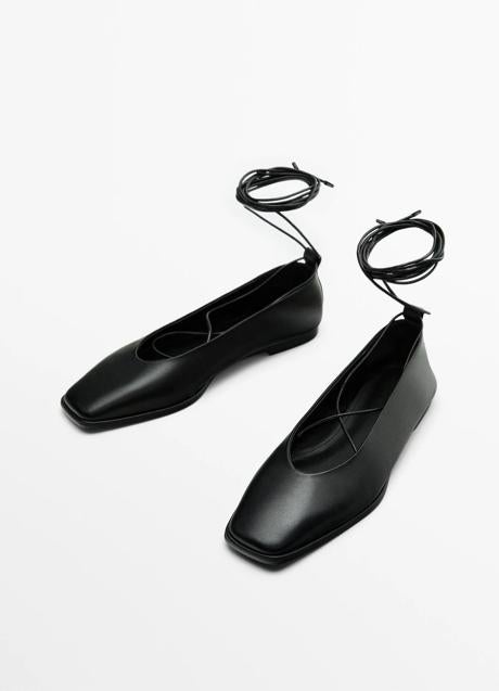 Imagen - Bailarinas de piel Massimo Dutti (79,95 euros)