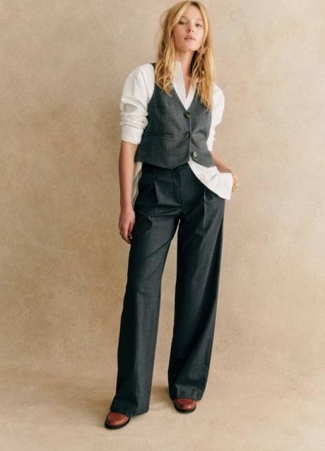 Imagen - Traje gris con chaleco y pantalón