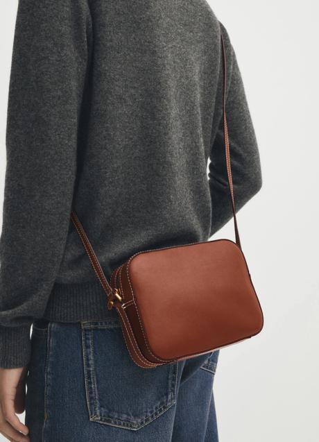 Imagen - Bolso marrón de Massimo Dutti (79,99 euros)