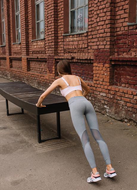 Imagen - Mujer entrenando/PEXELS