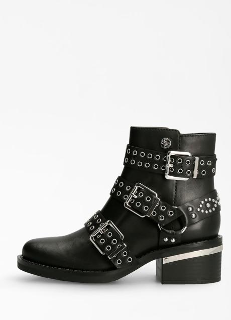 Imagen - Botín con tachuelas de Guess, 97,50 euros.