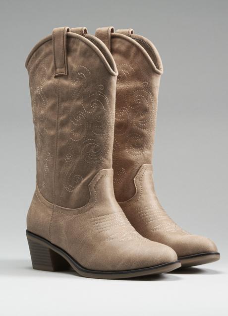 Imagen - Bota cowboy marrón de Merkal Calzados, 59,99 euros.